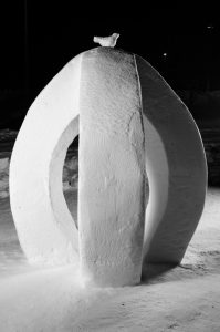 Snöskulpturer på snöskulpturfestival i Boden.