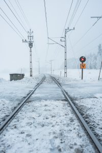 Järnvägen mellan Luleå och Boden i ett riktigt vinterlandskap.