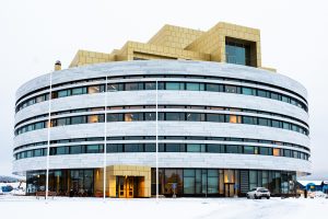 Kirunas nya stadshus, en fin samlingsplats för invånarna.