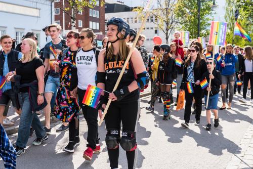 Många olika stilar under priden!  Luleå pride 2018.